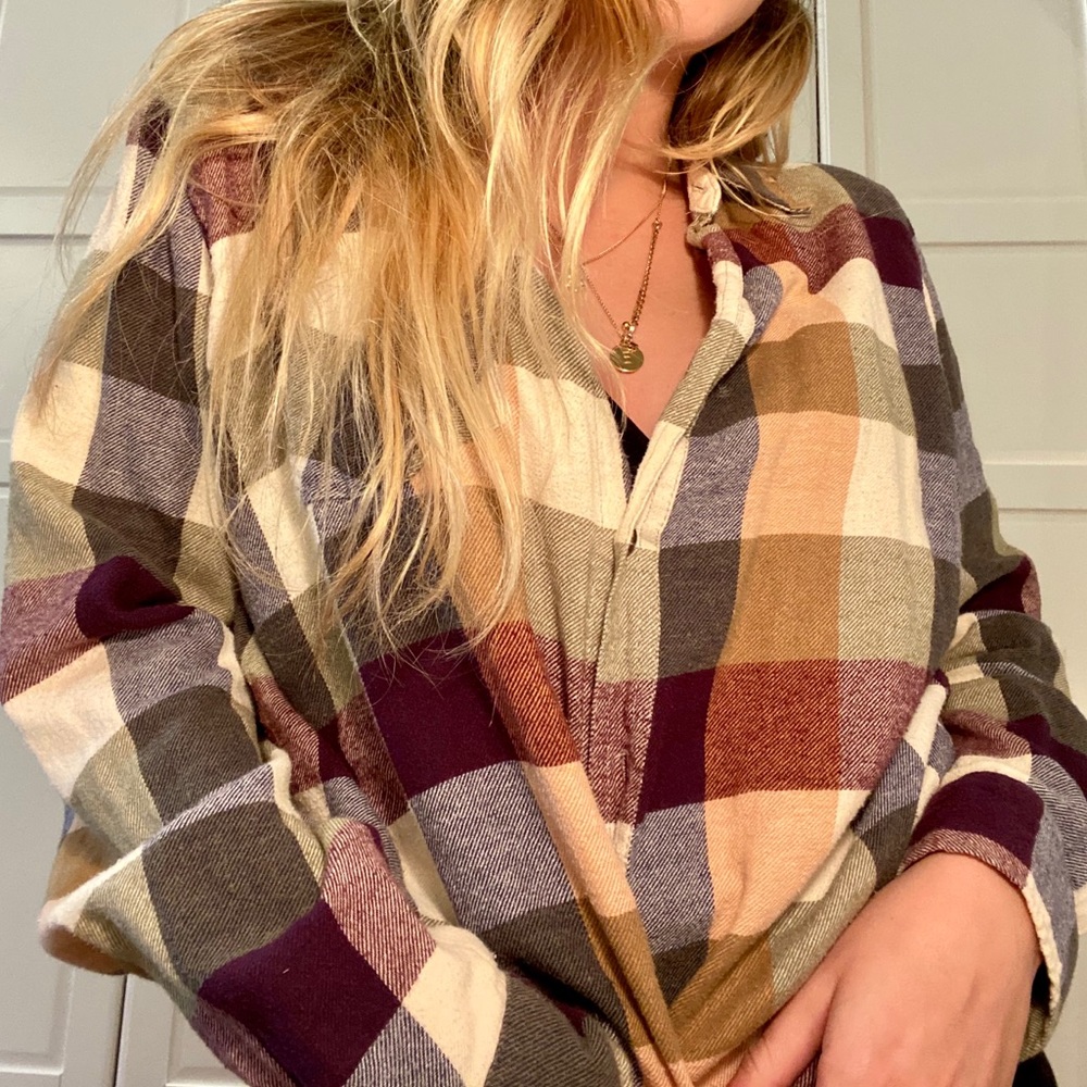 Flannel Button Up - Picture 4 of 4